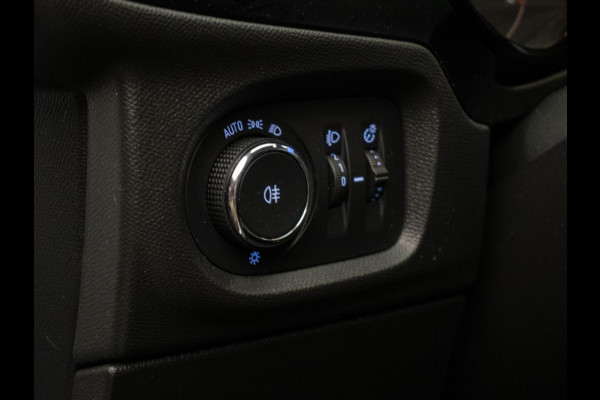 Opel Corsa 1.2 Edition Sport (APPLE CARPLAY,NAVI,LANE ASSIST,PDC,LED,CRUISE,ELEKTRISCH PAKKET,SPORTSTOELEN,NETTE STAAT)