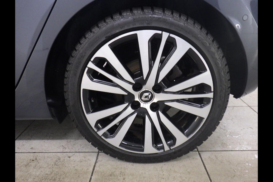 Renault Clio 1.6 E-Tech Hybrid 140 Initiale Paris - Navi groot - Leder - Camera - Org.NL