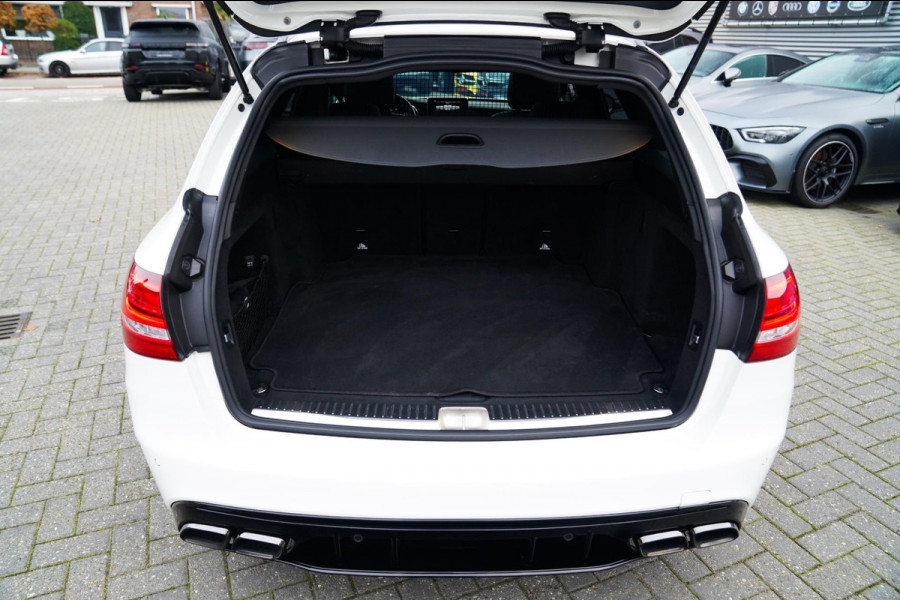 Mercedes-Benz C-Klasse Estate 180 AMG / 63s AMG LOOK Premium Plus | Burmester 3D | Panorama | Ambiance LED | 360 cam | Edition 1 |