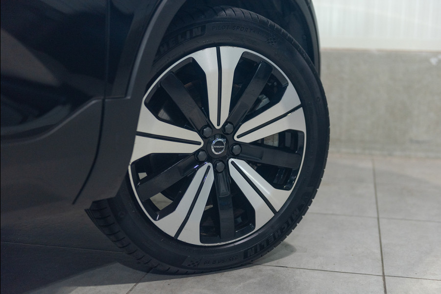 Volvo XC40 T4 Aut. Plug-in Hybrid Ultimate Bright Leder ACC Panoramadak 211pk