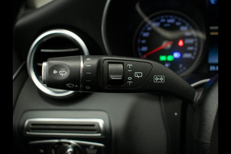 Mercedes-Benz C-Klasse Estate 180 Business Sport (APPLE CARPLAY,NAVI,LED,CRUISE,SPORTSTOELEN,CAMERA,PDC,GETINT,NETTESTAAT)