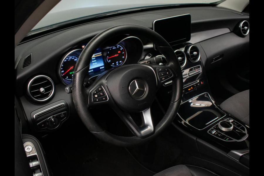 Mercedes-Benz C-Klasse Estate 180 Business Sport (APPLE CARPLAY,NAVI,LED,CRUISE,SPORTSTOELEN,CAMERA,PDC,GETINT,NETTESTAAT)