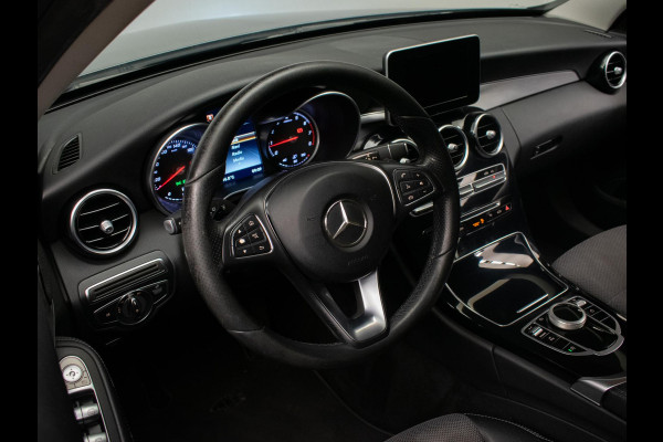 Mercedes-Benz C-Klasse Estate 180 Business Sport (APPLE CARPLAY,NAVI,LED,CRUISE,SPORTSTOELEN,CAMERA,PDC,GETINT,NETTESTAAT)