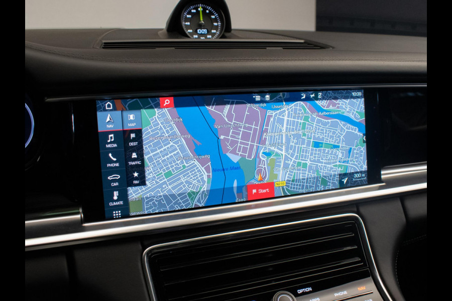 Porsche Panamera 2.9 4 E-Hybrid Sport (PANORAMADAK,APPLE CARPLAY,NAVI,LEDER,LED,21" LM VELGEN,360VIEW,CAMERA,SPORTSTOELEN)