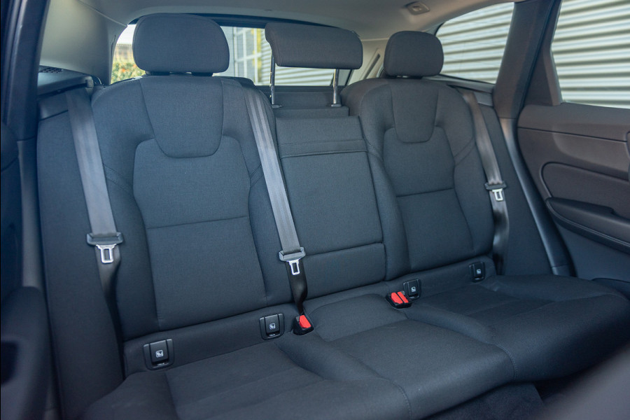 Volvo XC60 T6 Aut. Inscription Parkeersensor Schuifdak ACC 340pk