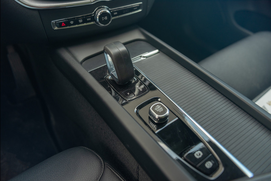 Volvo XC60 T6 Aut. Inscription Facelift Leder Parkeercamera 340pk