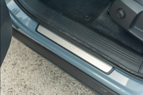 Volvo XC40 T3 Aut. R-Design ACC Trekhaak Parkeercamera 163pk