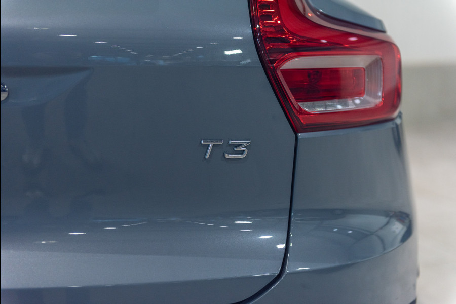 Volvo XC40 T3 Aut. R-Design ACC Trekhaak Parkeercamera 163pk
