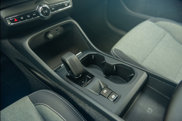 Volvo XC40 T4 Aut. Plug-in Hybrid Inscription Parkeercamera Stoelverwarming 211pk