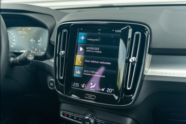 Volvo XC40 T4 Aut. Plug-in Hybrid Inscription Parkeercamera Stoelverwarming 211pk