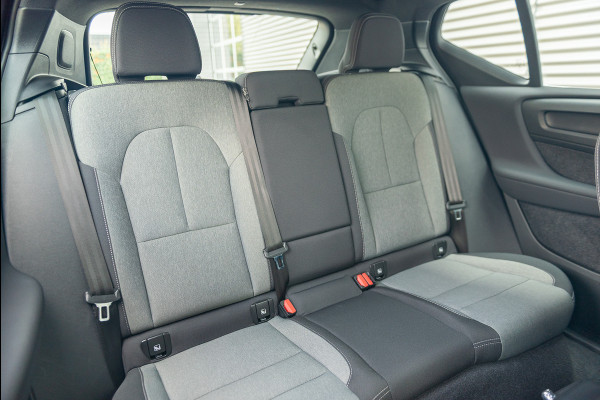 Volvo XC40 T4 Aut. Plug-in Hybrid Inscription Parkeercamera Stoelverwarming 211pk