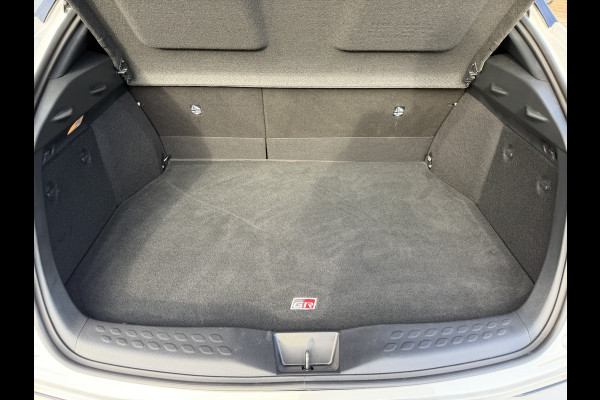 Toyota C-HR 2.0 Hybrid GR-Sport | BSM | LED | 19 inch | 10 jr GARANTIE | Rijklaar!!