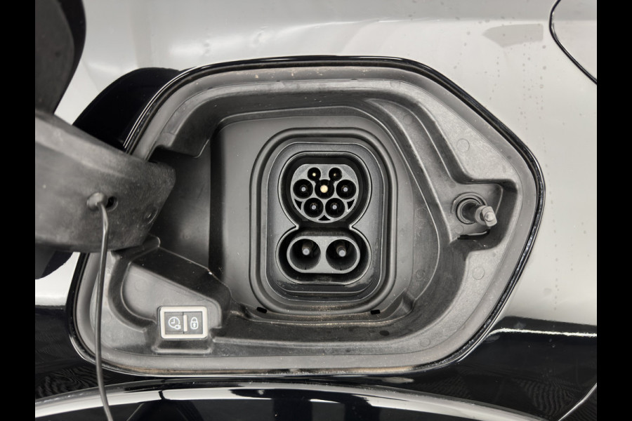 Peugeot e-208 EV Active Pack 50 kWh [ 3-Fase ] {SOH-90%} (INCL-BTW) Aut. *FULL-LED | DIGI-COCKPIT | MICROFIBRE | SPORT-SEATS | CARPLAY | CCS-FASTLOADER | KEYLESS | DAB+ | LANE-ASSIST | CRUISE | ECC | PDC | 16''ALU*