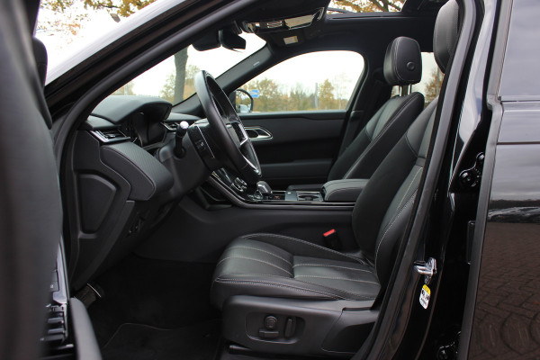 Land Rover Range Rover Velar 2.0 P250 Turbo AWD R-Dynamic SE / Panoramadak / Camera / Leder / Keyless / 21'' / Apple CarPlay / Stuur+Stoelverwarming / DAB / Dodehoek / Cruise Control