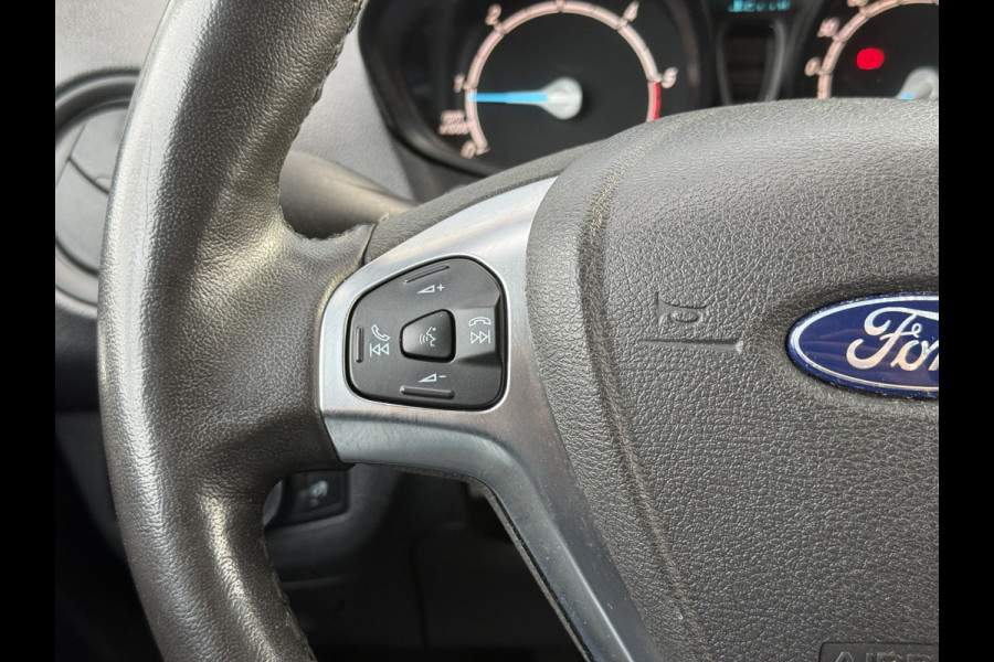 Ford Transit Courier 1.5 TDCI Trend | NL-auto | Cruisec. | Airco | PDC