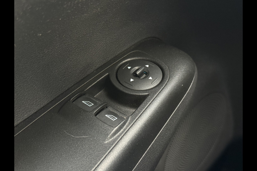 Ford Transit Courier 1.5 TDCI Trend | NL-auto | Cruisec. | Airco | PDC