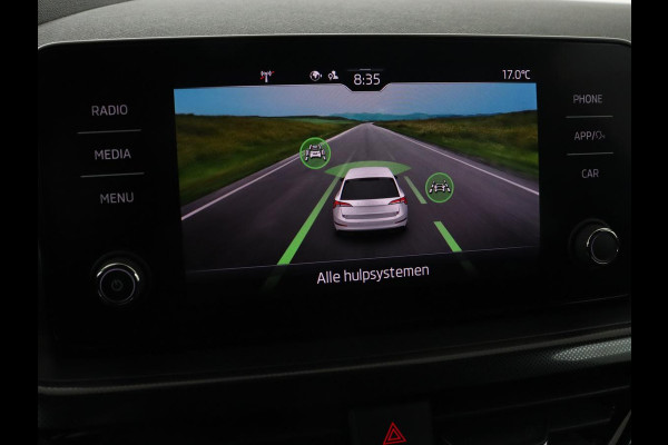 Škoda SCALA 1.0 TSI Sport | Stoelverwarming | Camera | Carplay | Climate control | Full LED | Cruise control | Sportstoelen | Parkeerhulp