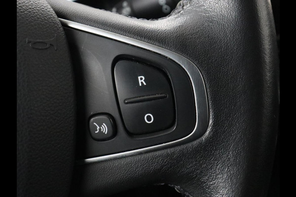 Renault Clio 0.9 TCe Zen | 76.000km NAP | Trekhaak | Navigatie | Bluetooth | Cruise control | Airco | DAB