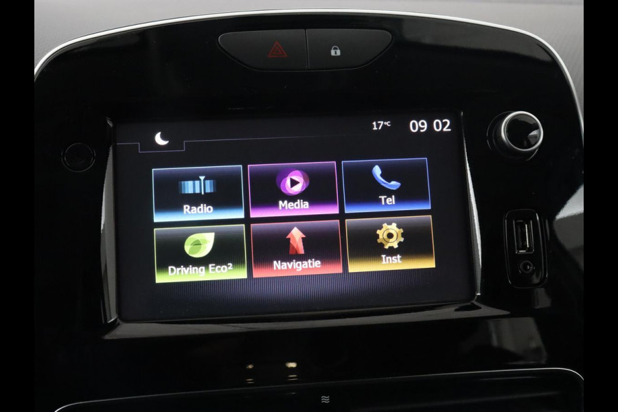 Renault Clio 0.9 TCe Zen | 76.000km NAP | Trekhaak | Navigatie | Bluetooth | Cruise control | Airco | DAB