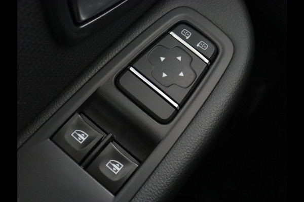 Renault Clio 0.9 TCe Zen | 76.000km NAP | Trekhaak | Navigatie | Bluetooth | Cruise control | Airco | DAB