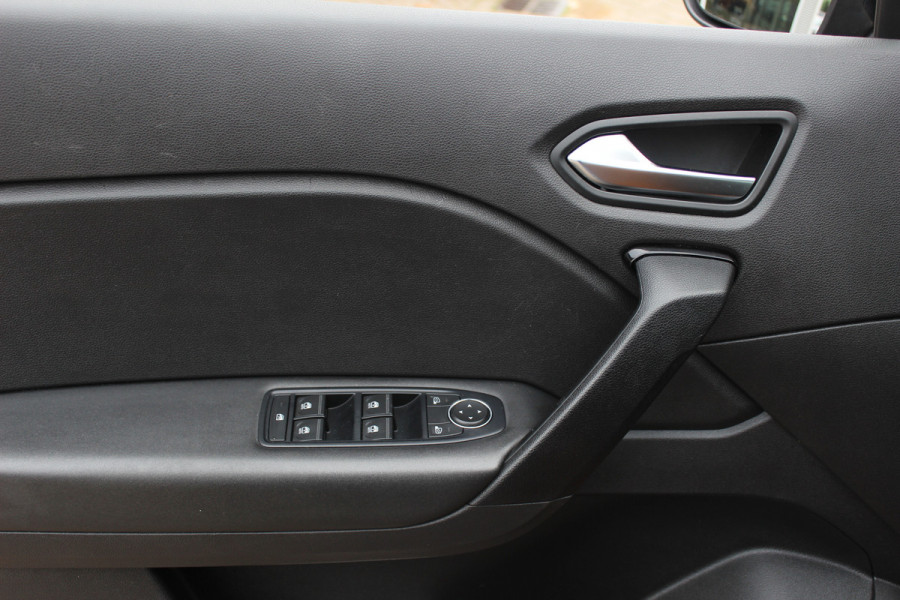 Renault Captur 1.0 TCe 90 Zen / Trekhaak / Camera / Navigatie / 17'' / Keyless / DAB / Cruise Control / Parkeerhulp V+A