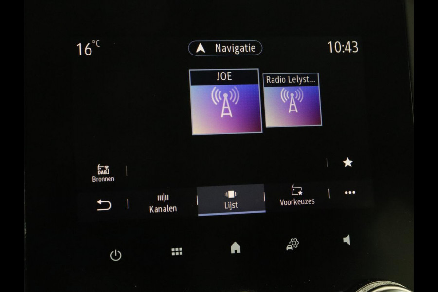 Renault Mégane 1.6 E-Tech Plug-In Hybrid 160 Business Zen | Carplay | Navigatie | Digital Cockpit | Parkeerhulp | Full LED | Climate control | DAB | Cruise control | Bluetooth | PHEV