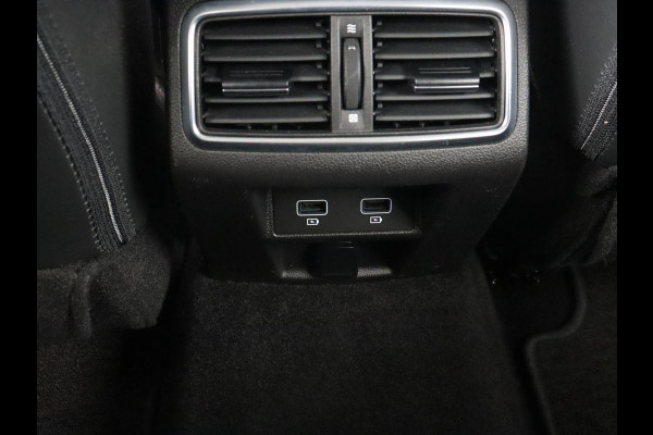 Renault Mégane 1.6 E-Tech Plug-In Hybrid 160 Business Zen | Carplay | Navigatie | Digital Cockpit | Parkeerhulp | Full LED | Climate control | DAB | Cruise control | Bluetooth | PHEV