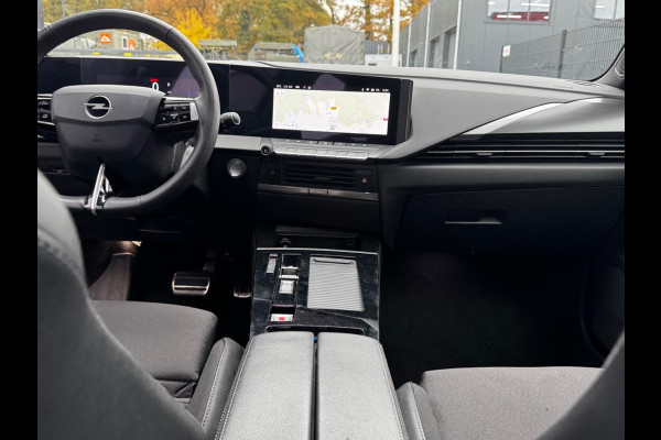 Opel Astra SPORTS TOURER 1.2 136PK TURBO HYBRIDE GS NAP ORIGINEEL NEDERLANDSE AUTO HUD STOELVERWARMING VOL