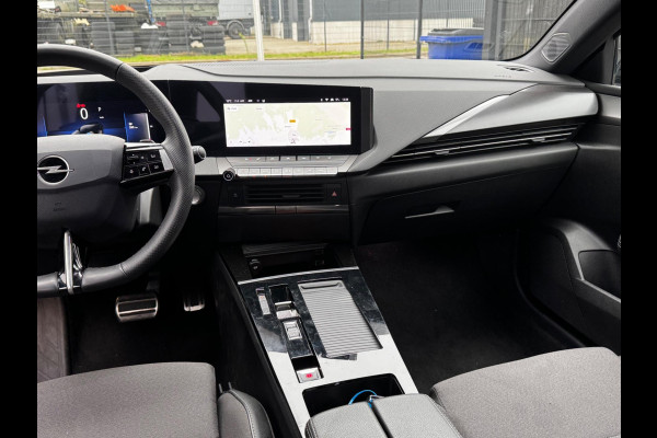 Opel Astra SPORTS TOURER 1.2 136PK TURBO HYBRIDE GS NAP ORIGINEEL NEDERLANDSE AUTO HUD STOELVERWARMING VOL