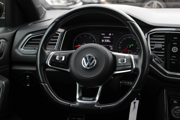 Volkswagen T-Roc 2.0 TSI 4Motion Sport 3x R-line / Panoramadak / CarPlay / Parkeerhulp V+A / 18'' / Stoelverwarming / Dodehoek / ACC