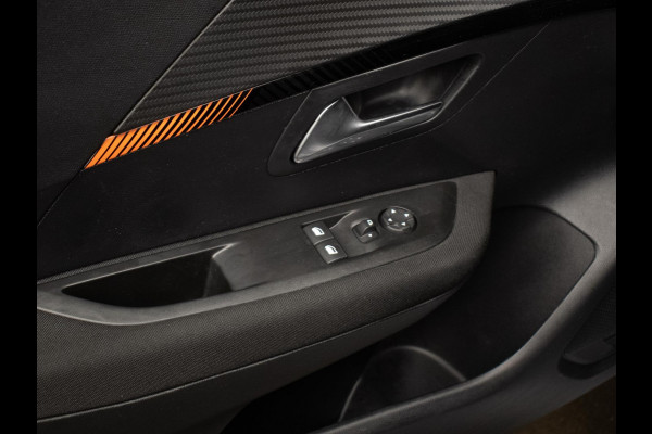 Peugeot 208 1.2 PureTech Blue Lease Active Sport (APPLE CARPLAY,NAVI,CRUISE,CLIMATE,PDC,LED,SPORTSTOELEN,NETTE STAAT)