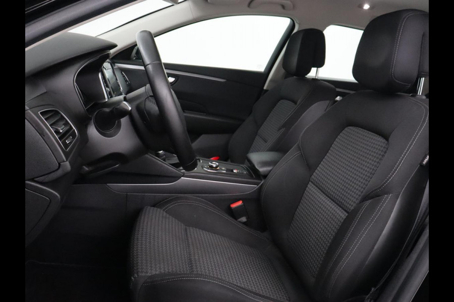 Renault Talisman 1.6 TCe Zen | Trekhaak | Massage | Carplay | Keyless | Parkeerhulp | Navigatie | Cruise control | Climate control | Bluetooth