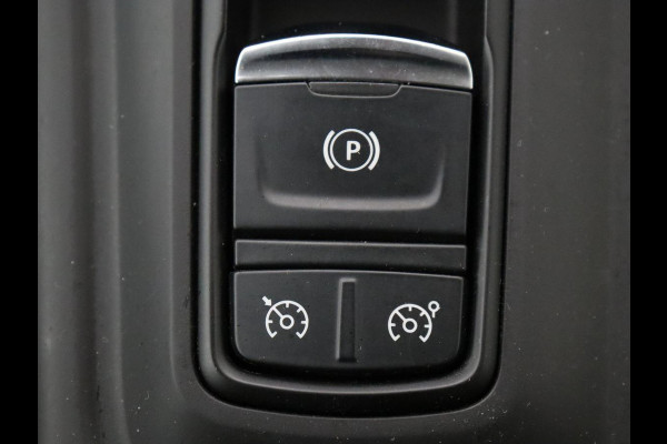 Renault Talisman 1.6 TCe Zen | Trekhaak | Massage | Carplay | Keyless | Parkeerhulp | Navigatie | Cruise control | Climate control | Bluetooth