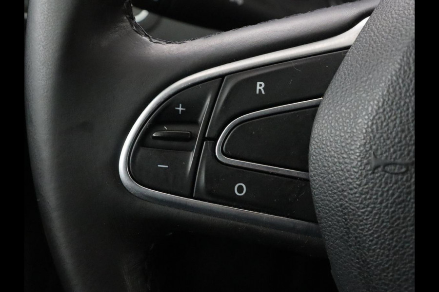 Renault Talisman 1.6 TCe Zen | Trekhaak | Massage | Carplay | Keyless | Parkeerhulp | Navigatie | Cruise control | Climate control | Bluetooth