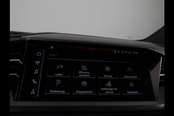 Audi Q4 e-tron 45 quattro Advanced edition 82 kWh 286pk Private lease vanaf €778,- pm | Navigatie | Parkeercamera | Verwarmbare voorstoelen | Matrix led verlichting