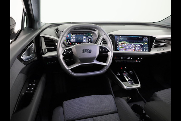 Audi Q4 e-tron 45 quattro Advanced edition 82 kWh 286pk Private lease vanaf €778,- pm | Navigatie | Parkeercamera | Verwarmbare voorstoelen | Matrix led verlichting
