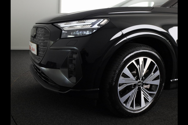 Audi Q4 e-tron 45 quattro Advanced edition 82 kWh 286pk Private lease vanaf €778,- pm | Navigatie | Parkeercamera | Verwarmbare voorstoelen | Matrix led verlichting
