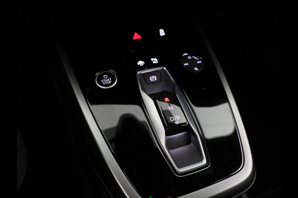Audi Q4 e-tron 45 quattro Advanced edition 82 kWh 286pk Private lease vanaf €778,- pm | Navigatie | Parkeercamera | Verwarmbare voorstoelen | Matrix led verlichting