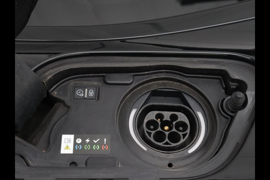 Peugeot 508 1.6 HYbrid GT Line | Trekhaak | Adaptive cruise | FOCAL Sound | Camera | Carplay | Half leder | Keyless | Full LED | Navigatie | Parkeerhulp | Climate control | PHEV | Plug In