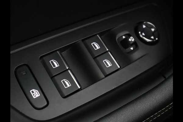 Peugeot 508 1.6 HYbrid GT Line | Trekhaak | Adaptive cruise | FOCAL Sound | Camera | Carplay | Half leder | Keyless | Full LED | Navigatie | Parkeerhulp | Climate control | PHEV | Plug In