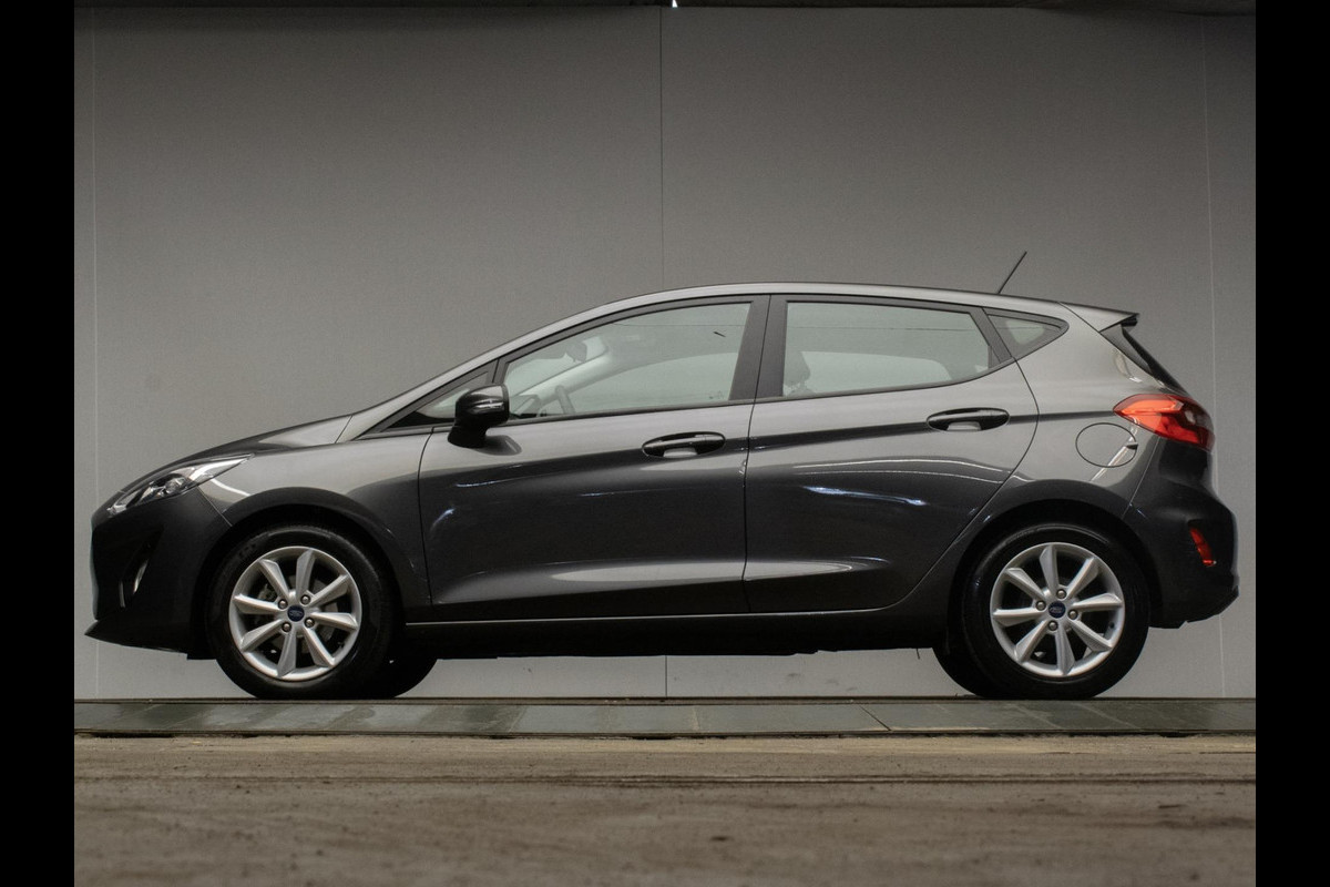 Ford Fiesta 1.1 Sport (APPLE CARPLAY,NAVI,LED,PDC,LANE ASSIST,DAB,BLUETOOTH,SPORTSTOELEN,LM VELGEN,NIEUWE APK,NETTE STAAT)