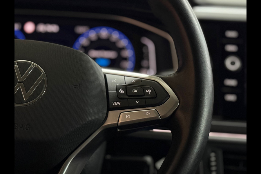 Volkswagen Taigo 1.0 TSI Style Automaat | Camera | Adaptive Cruise Control | 17' inch | LED | Navigatie