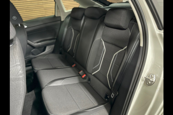 Volkswagen Taigo 1.0 TSI Style Automaat | Camera | Adaptive Cruise Control | 17' inch | LED | Navigatie