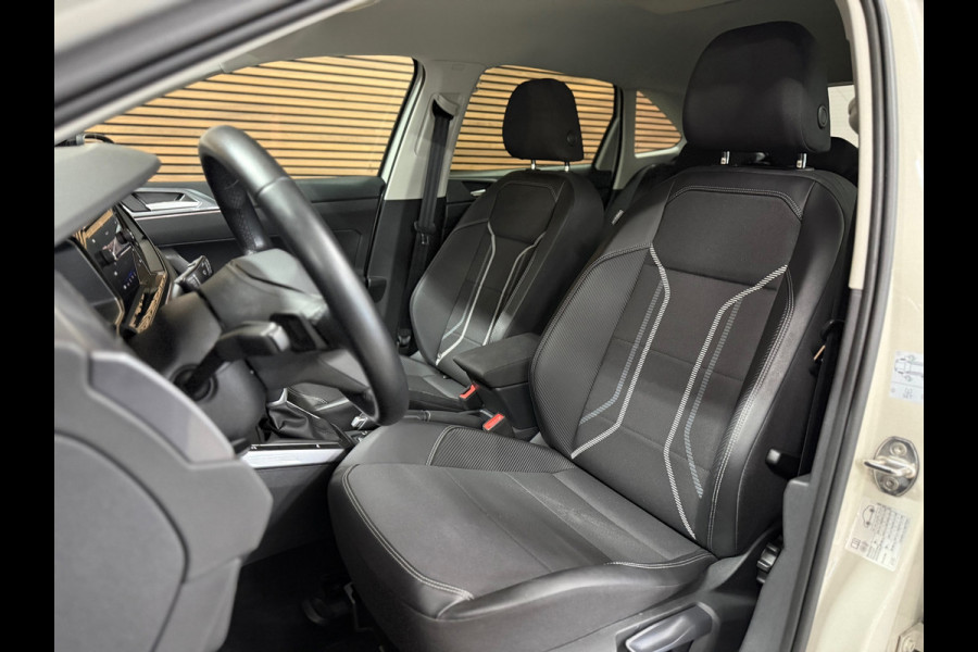 Volkswagen Taigo 1.0 TSI Style Automaat | Camera | Adaptive Cruise Control | 17' inch | LED | Navigatie