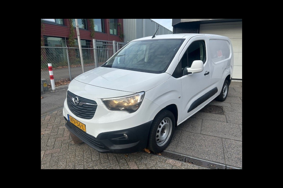 Opel Combo 1.6D L2H1 Selection AIRCO I PDC I MULTIFUNCTIONEEL STUURWIEL I 3-ZITS I NETTO MEENEEMPRIJS