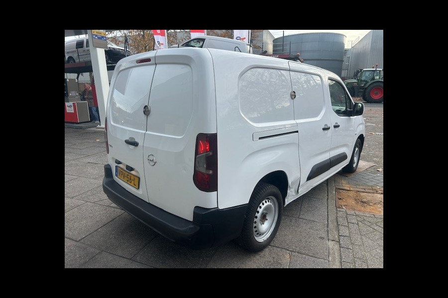 Opel Combo 1.6D L2H1 Selection AIRCO I PDC I MULTIFUNCTIONEEL STUURWIEL I 3-ZITS I NETTO MEENEEMPRIJS