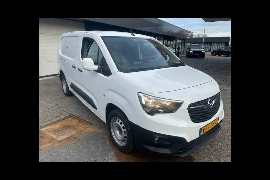Opel Combo 1.6D L2H1 Selection AIRCO I PDC I MULTIFUNCTIONEEL STUURWIEL I 3-ZITS I NETTO MEENEEMPRIJS