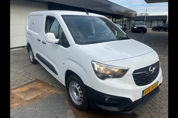 Opel Combo 1.6D L2H1 Selection AIRCO I PDC I MULTIFUNCTIONEEL STUURWIEL I 3-ZITS I NETTO MEENEEMPRIJS
