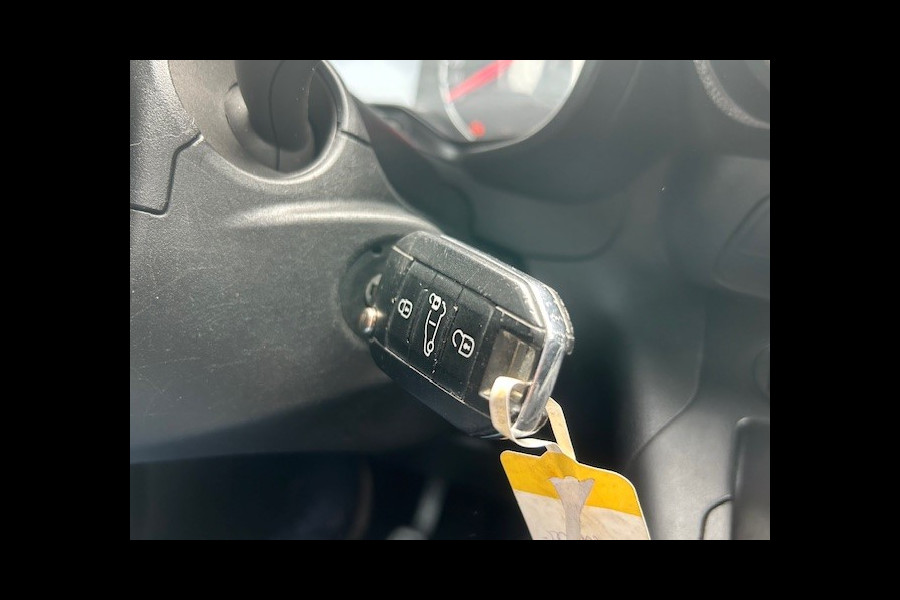 Opel Combo 1.6D L2H1 Selection AIRCO I PDC I MULTIFUNCTIONEEL STUURWIEL I 3-ZITS I NETTO MEENEEMPRIJS