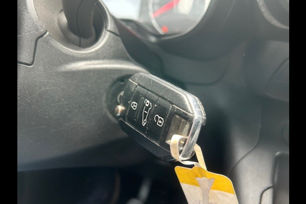 Opel Combo 1.6D L2H1 Selection AIRCO I PDC I MULTIFUNCTIONEEL STUURWIEL I 3-ZITS I NETTO MEENEEMPRIJS